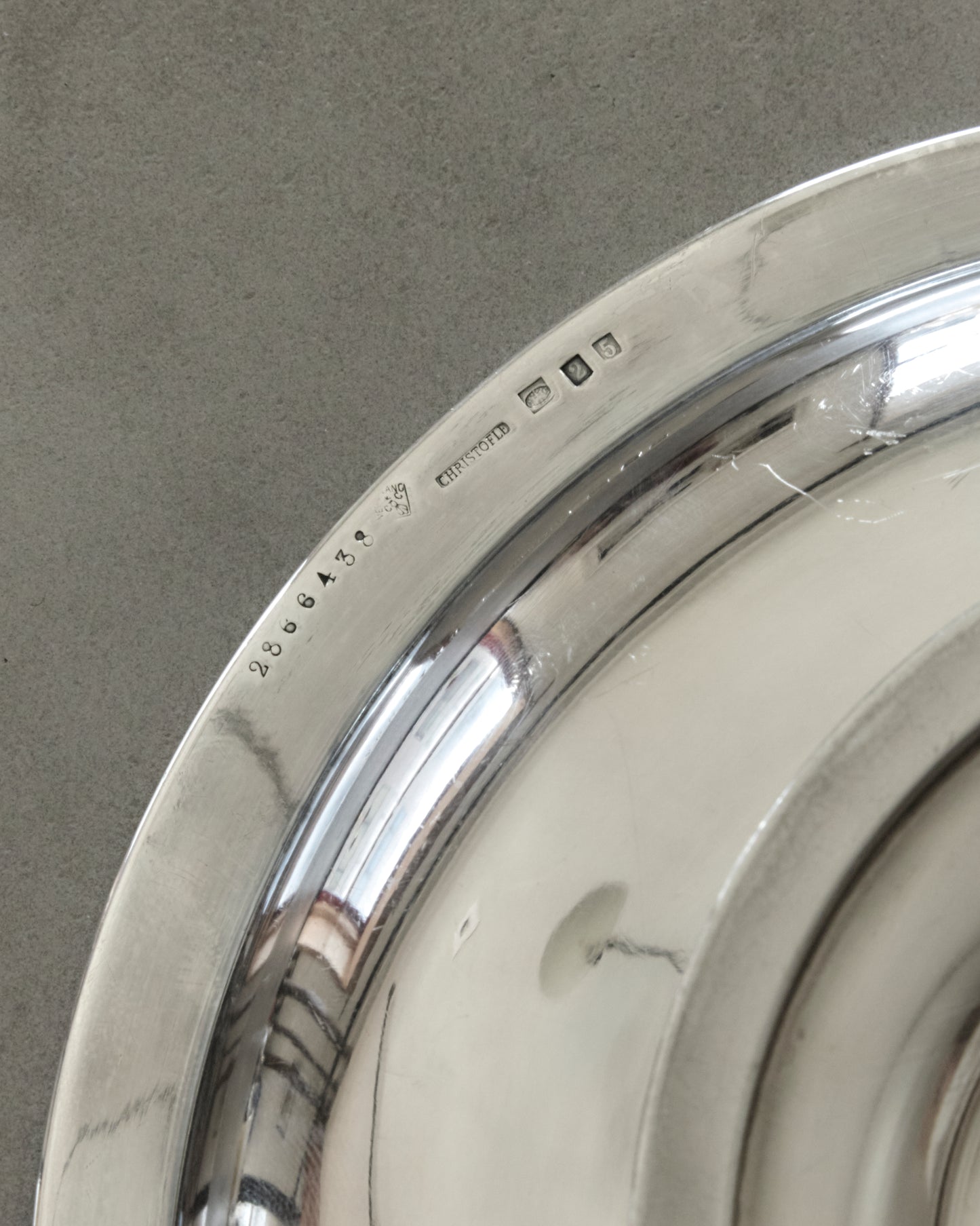 Round Footed Plates