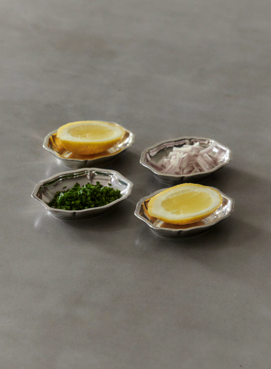 Accoutrement dishes