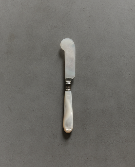 Mother of Pearl Caviar Knife