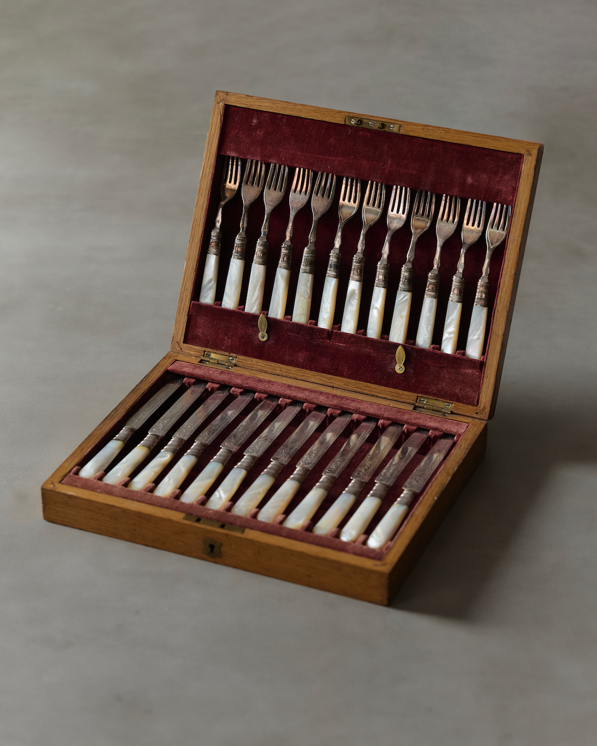 Victorian Dessert Cutlery Set