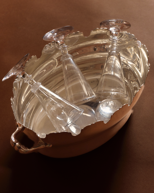 Scalloped Oval Bucket